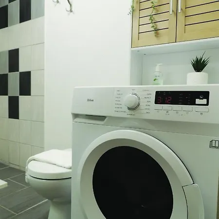 Apartment Appart'azur - Hyper Centre Mairie - Parking Facile - Wifi - Lit Confort Kingsize